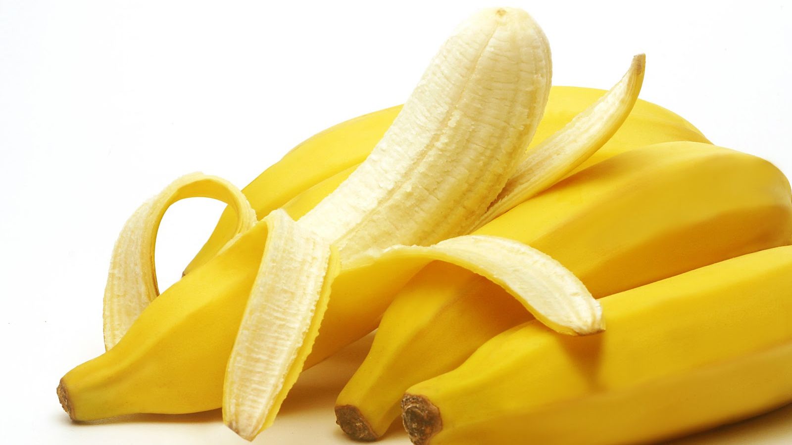 Opt motive pentru care ar trebui să mănânci BANANE