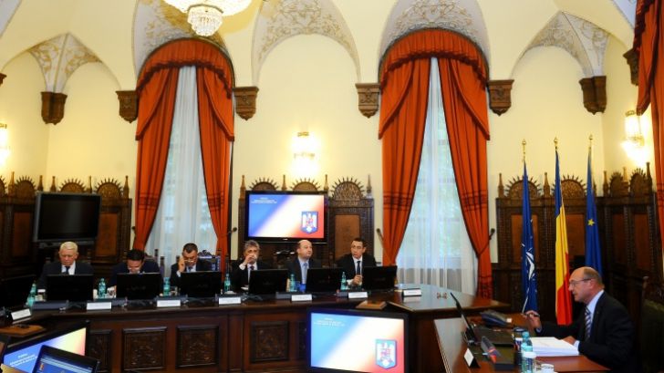 Traian Băsescu a convocat CSAT pentru 2 februarie