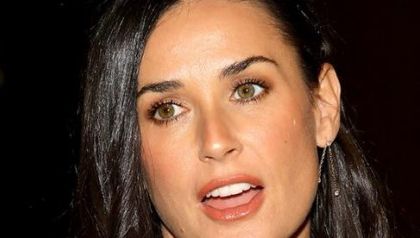 Demi Moore arată senzațional la 51 de ani