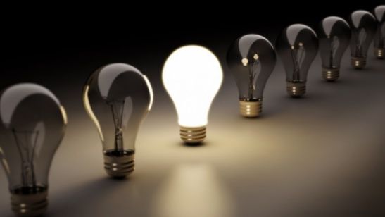 Băsescu cere reexaminarea ordonanţei privind producerea energiei din surse regenerabile