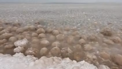 Fenomen bizar pe lacul Michigan 