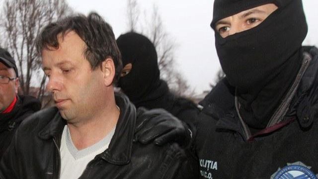 HACKERUL GUCCIFER a fost arestat preventiv