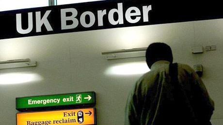 Doar 24 de români au sosit în Marea Britanie după anularea restricţiilor