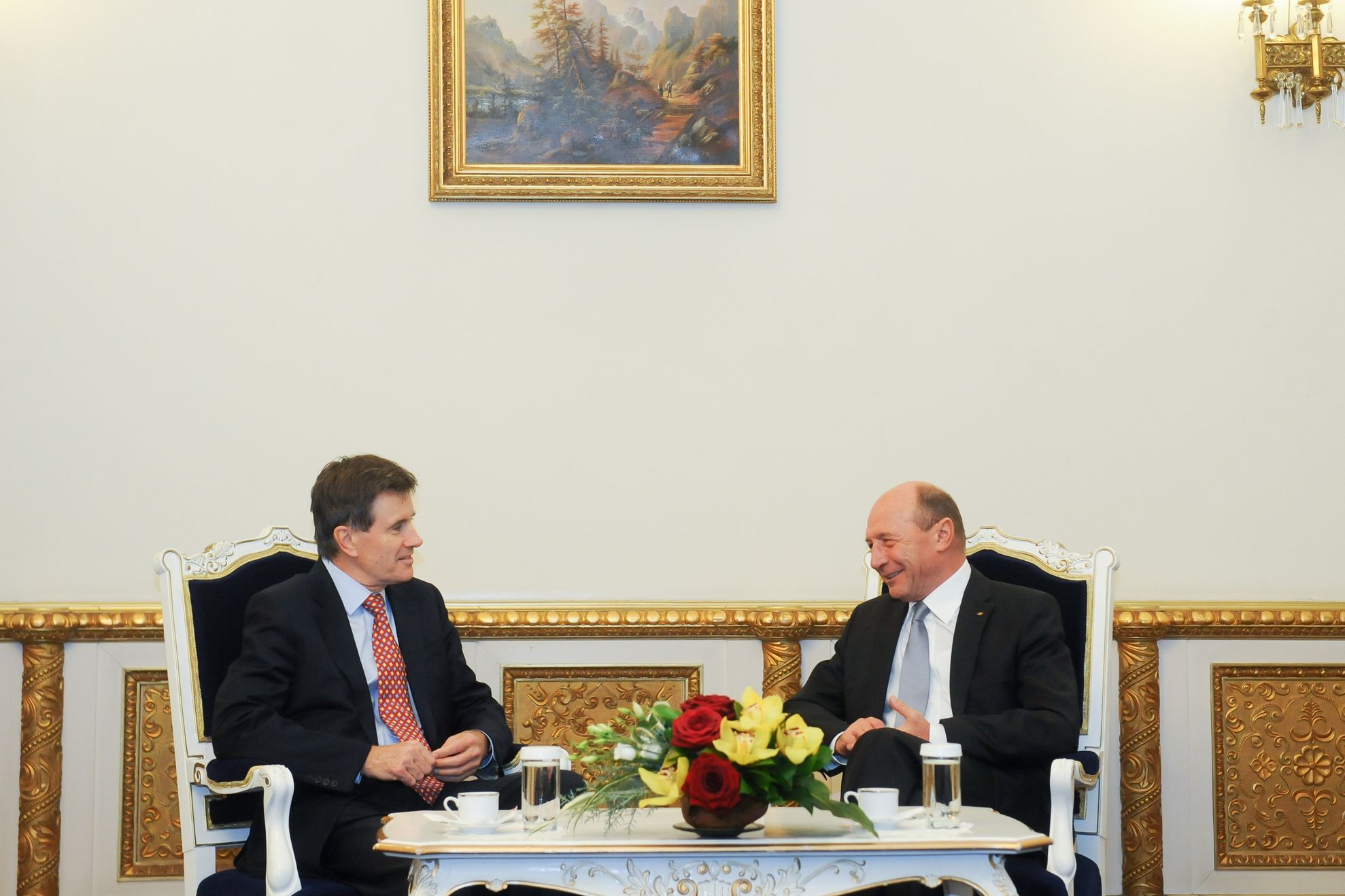 Ce i-a spus şeful MI6 lui Băsescu, la Cotroceni