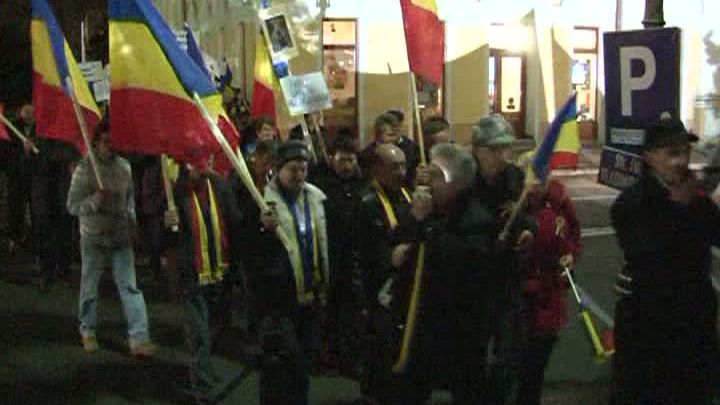 Primul miting din 2014 împotriva mineritului cu cianuri: "Nu-mi pot imagina Ardealul fără Apuseni"