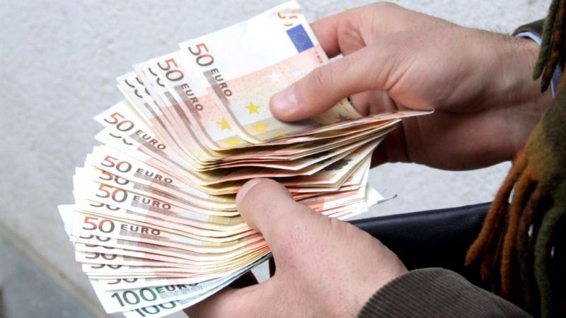 Şefii de la Drumuri au încasat prime de 200.000 euro