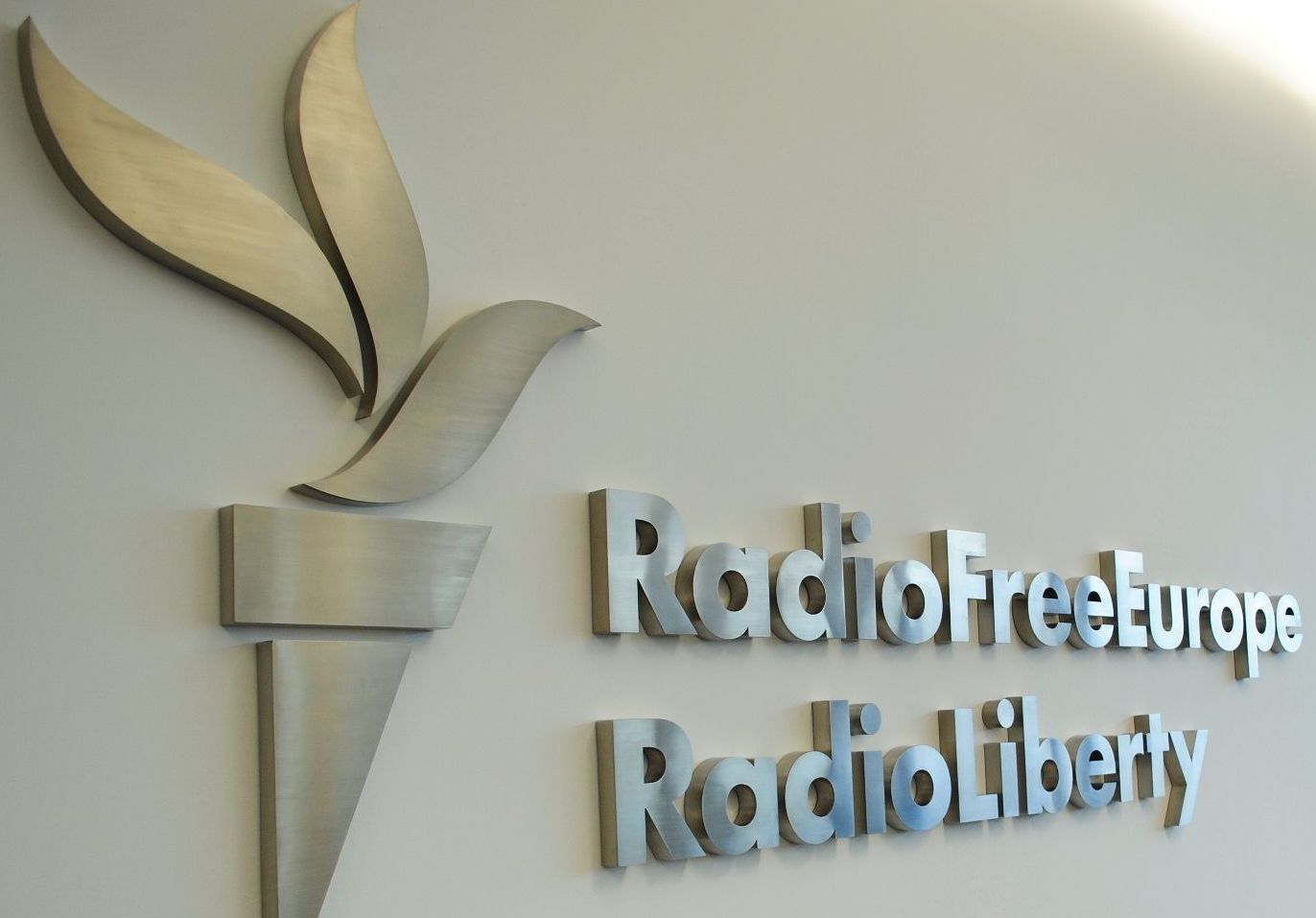 Institutul de Investigare a Crimelor Comunismului a primit înregistrări din '89 de la EUROPA LIBERĂ