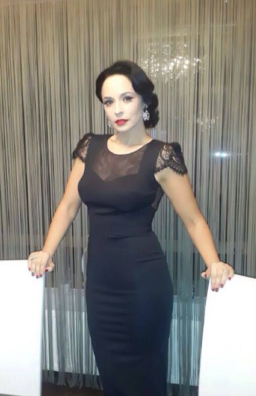 DIETA a dat ROADE: Cum arată Andreea Marin în rochie de seară
