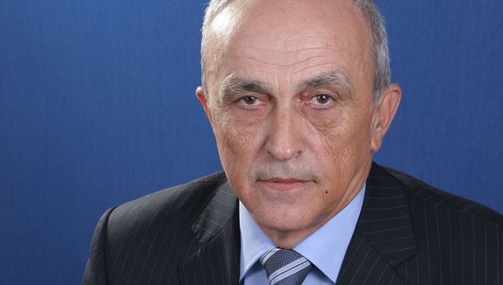 MIRCEA COSMA a cerut instanţei cercetarea în libertate sau arest la domiciliu