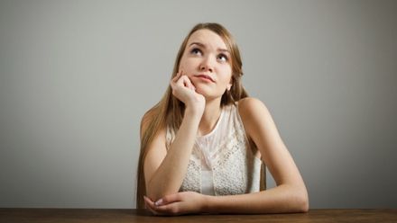 Ce faci dacă iubeşti doi bărbaţi în acelaşi timp?