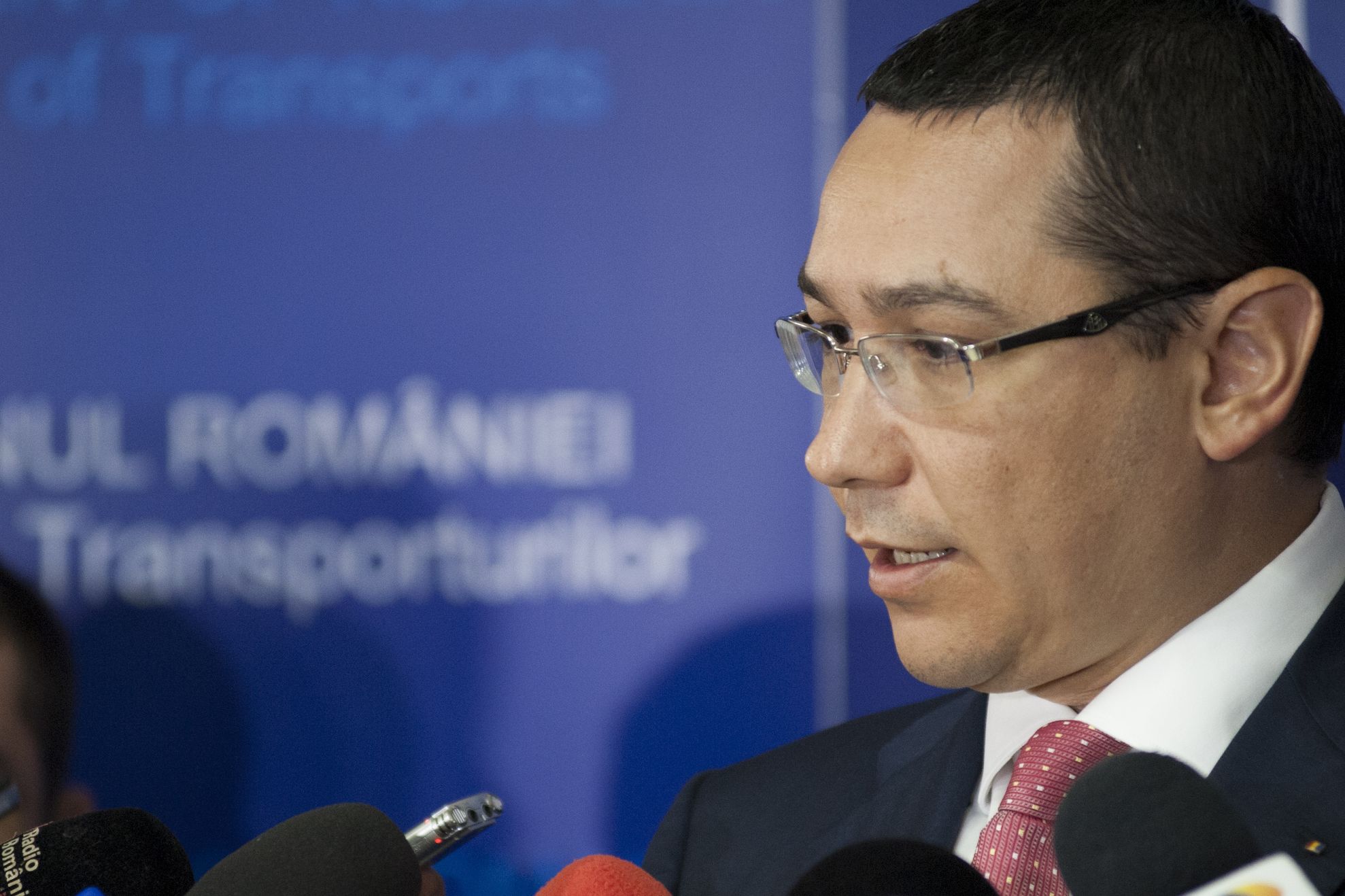 Ponta: Băsescu face afirmaţii de-o inconştienţă sinistră, tâmpenii