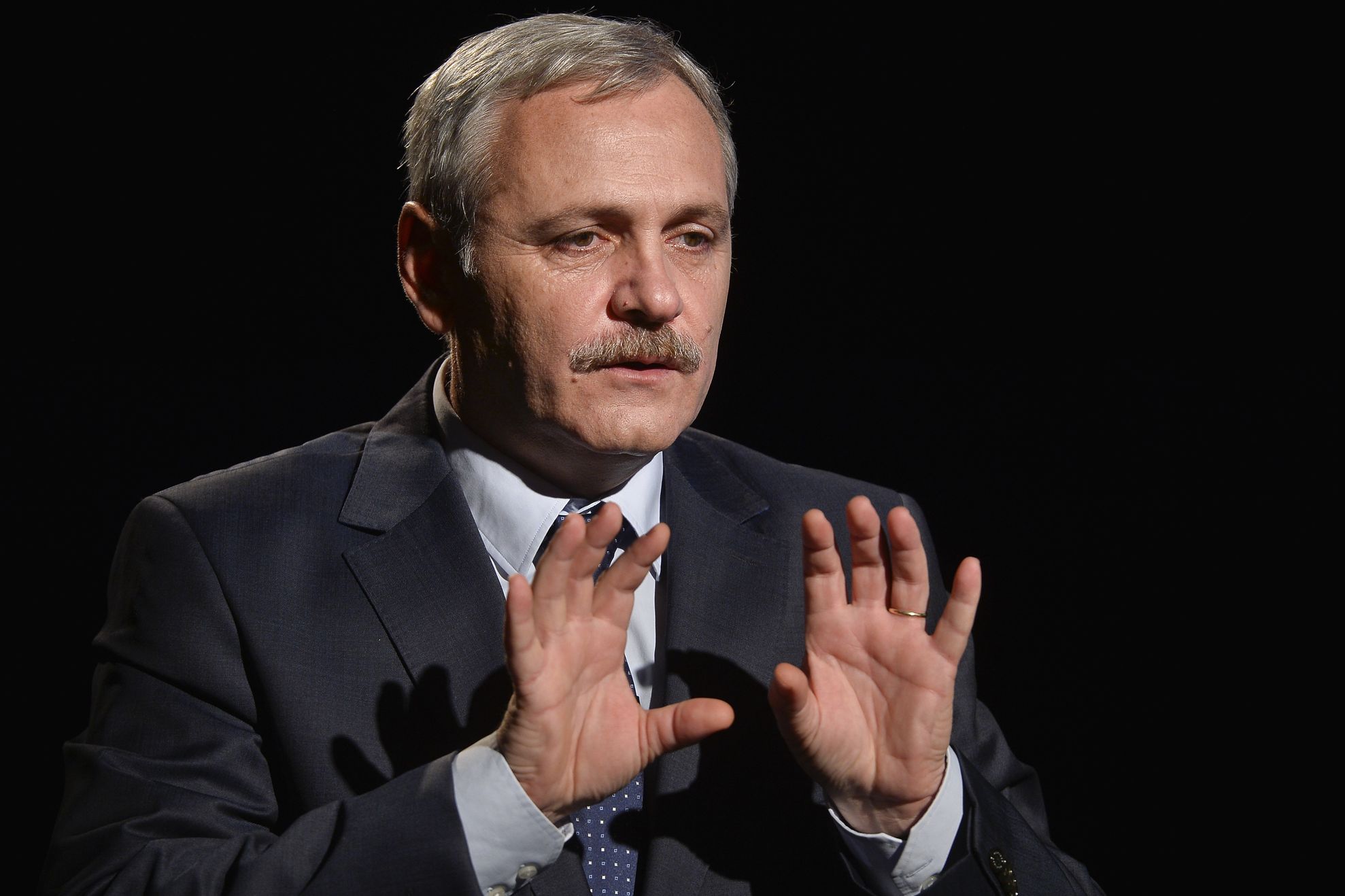 DRAGNEA: PNL să numească miniştri dacă nu acceptă propunerea lui Ponta. Se poate ajunge la ORICE