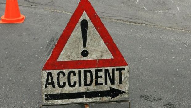 Accident grav la Bacău. O fetiţă de un an şi trei luni a fost rănită