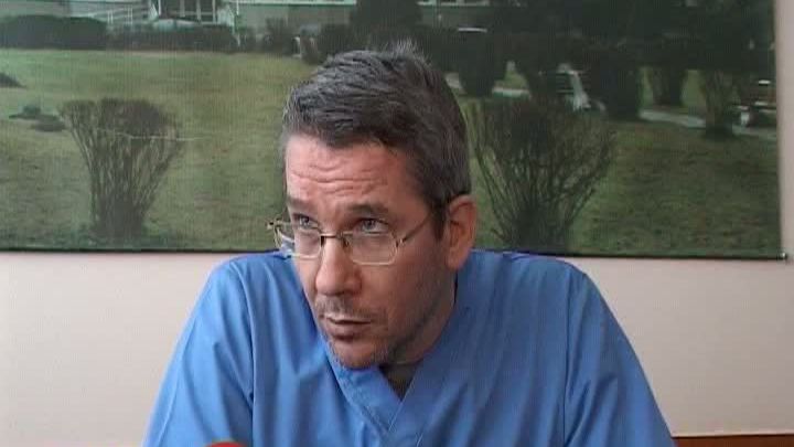 GESTUL EMOŢIONANT al unui asistent medical: "Am întrebat preotul şi a zis să fac neaparat aşa!"