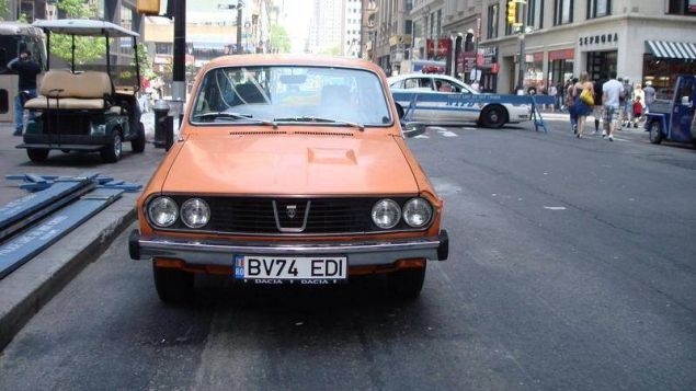 DACIA, vedetă în AMERICA! Povestea românului care nu se poate despărţi de maşina sa 