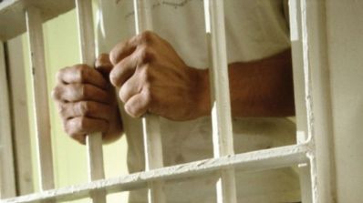 EFECTELE NOULUI COD PENAL. Deţinuţii încep să ceară ELIBERAREA 