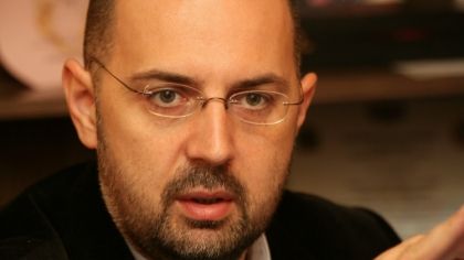 Kelemen: Ponta şi Antonescu să găsească o soluţie, nu au fost aleşi pentru scandal, ci să guverneze