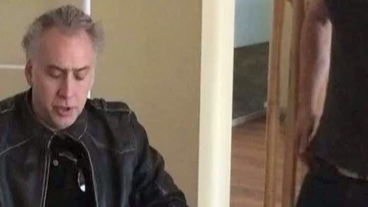 NICOLAS CAGE, weekend la Mamaia împreună cu soţia şi fiul său