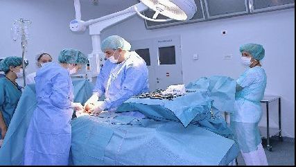 Premieră medicală la Fundeni. Un medic olandez este inventatorul metodei