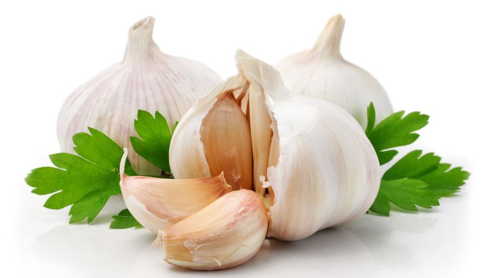 Beneficii MIRACULOASE ale usturoiului