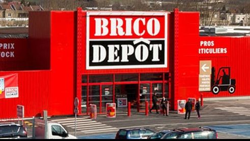 Englezii care au cumpărat Bricostore deschid PRIMUL magazin BRICO DEPOT în România