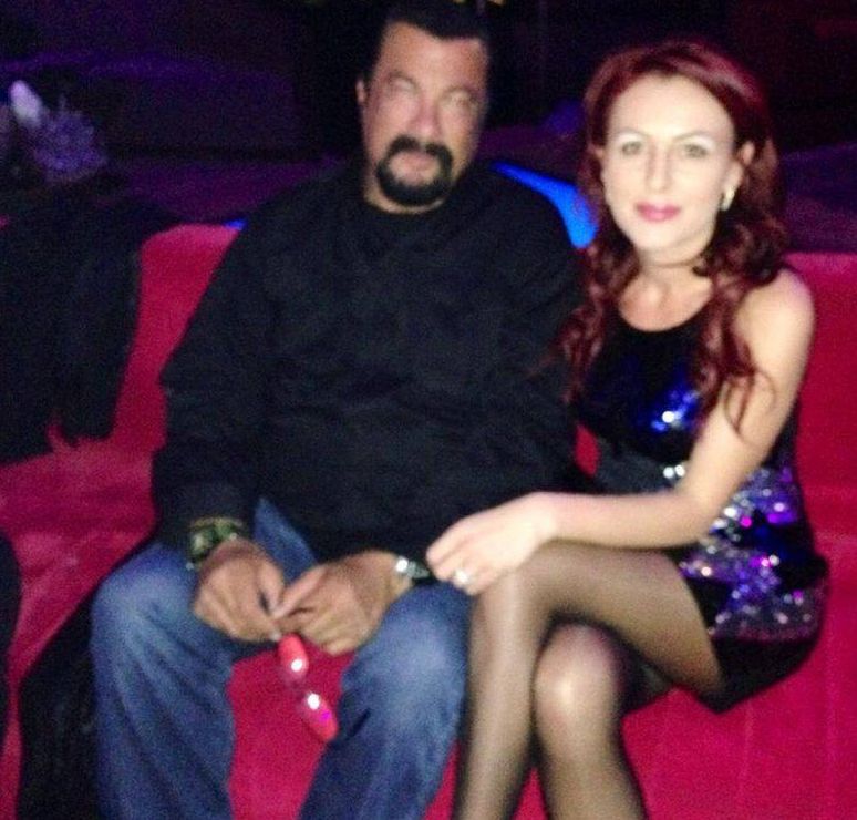 Pisi, te fac o cafea? Propunere BIZARĂ primită de STEVEN SEAGAL