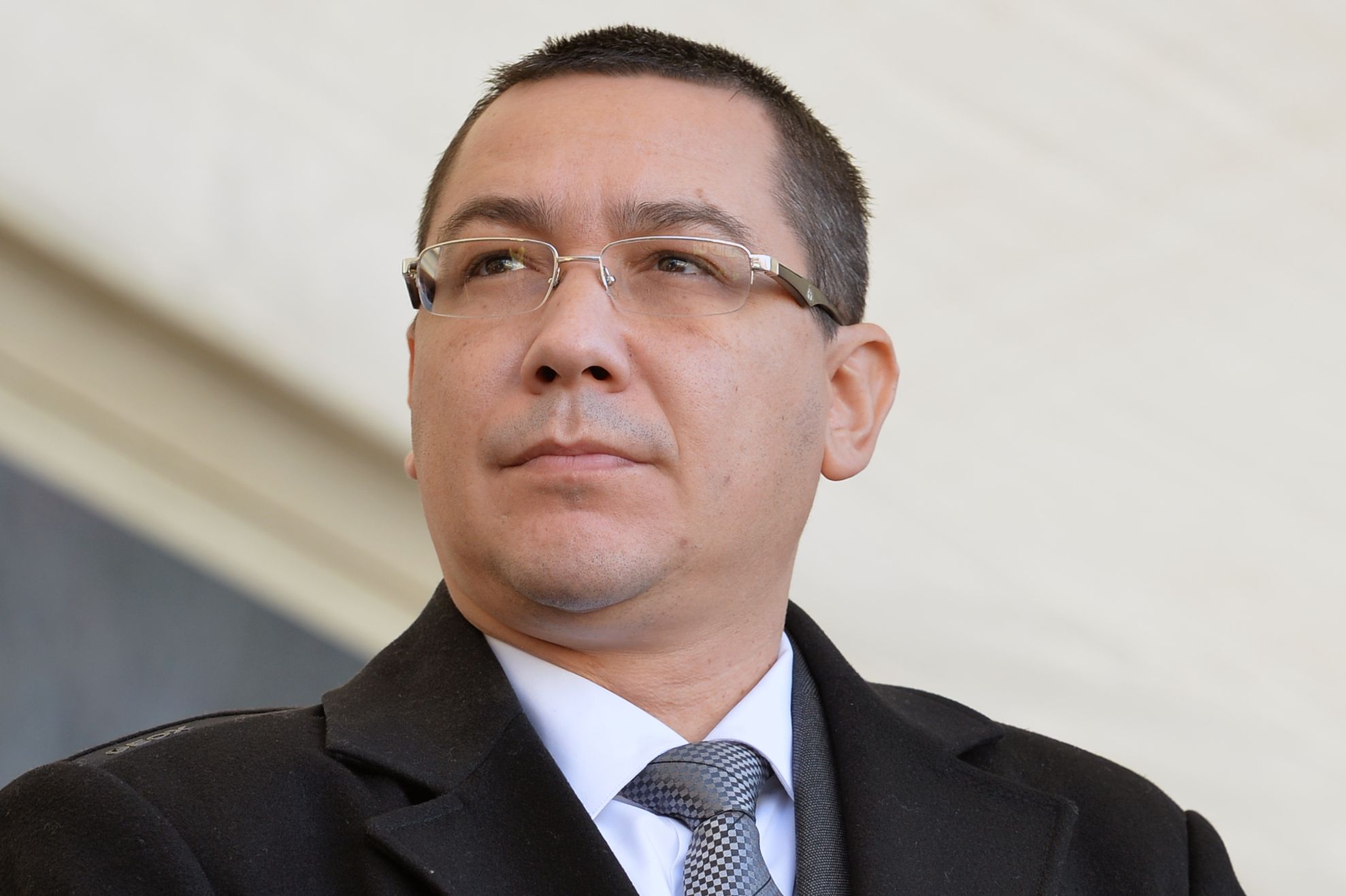 Ponta: România vrea să acorde Albaniei asistenţă la combaterea crimei organizate şi fonduri UE