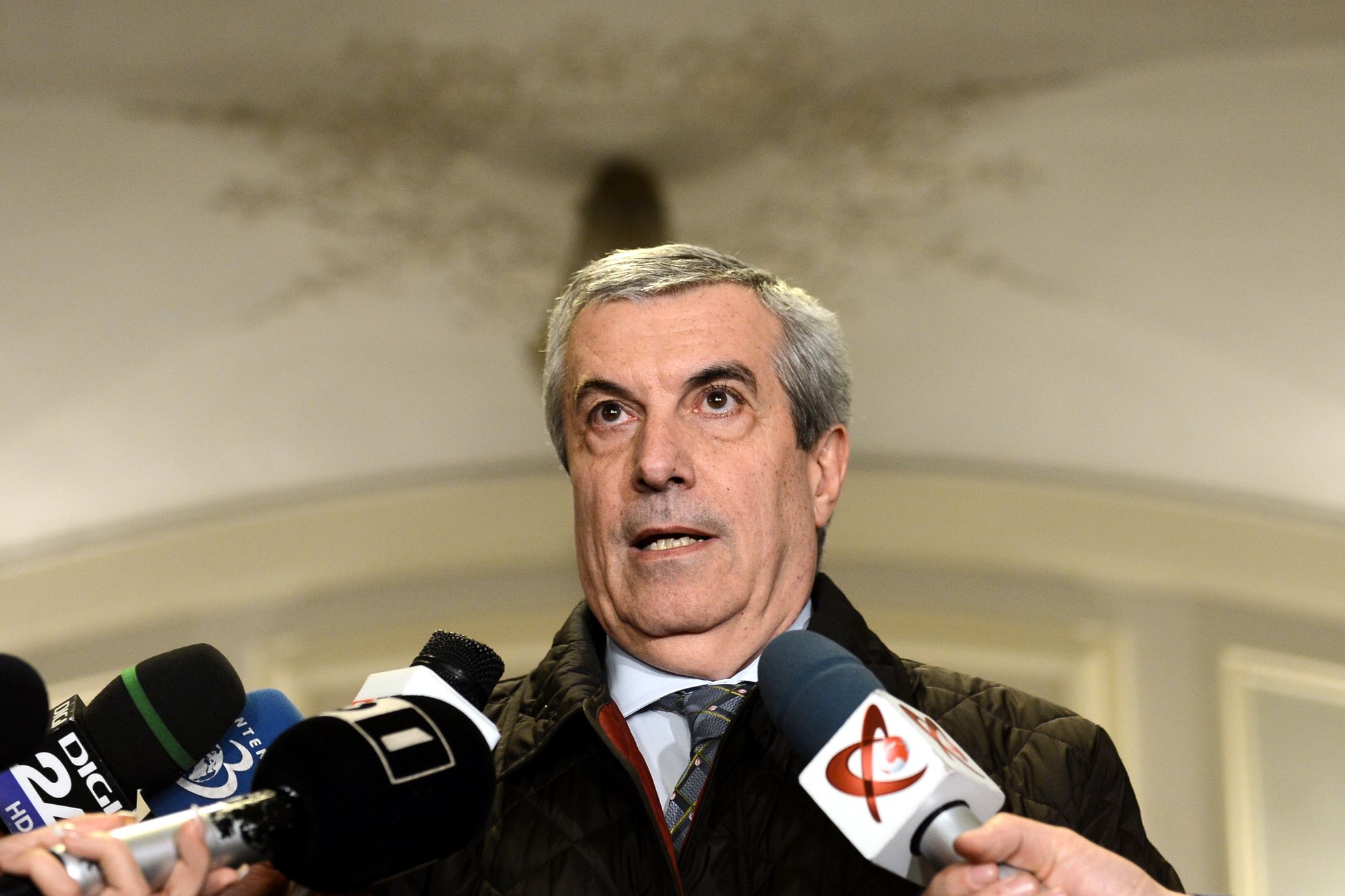 SURSE: TĂRICEANU, posibilă variantă la SENAT