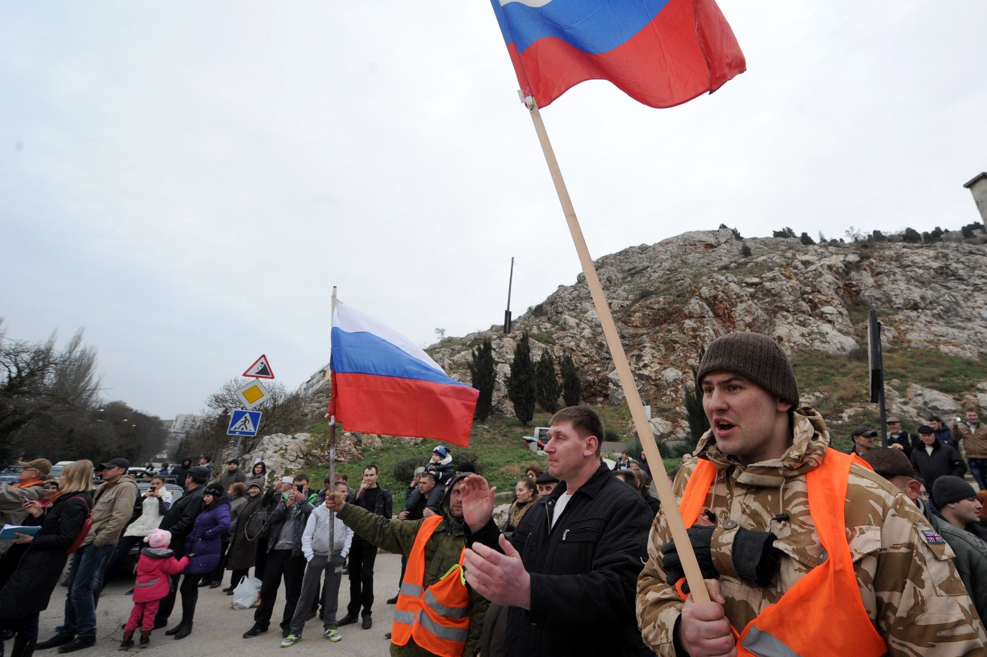 UCRAINA, un butoi cu pulbere. "Rusia vrea să ŞTEARGĂ Ucraina de pe hartă!"