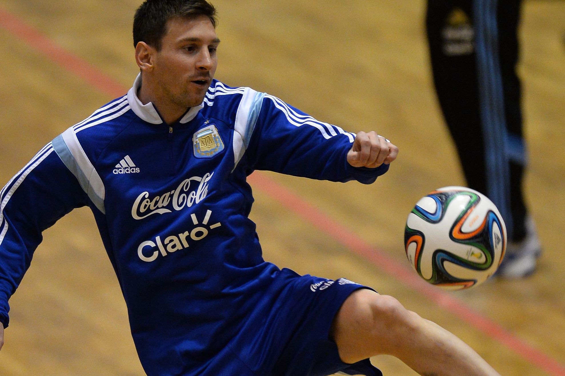 ROMÂNIA-ARGENTINA LIVE. România  făcut spectacol. Gol anulat al lui MAXIM