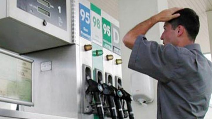 Cea mai neinspirată decizie a Guvernului: Acciza pe carburanţi a ucis CONSUMUL din faşă