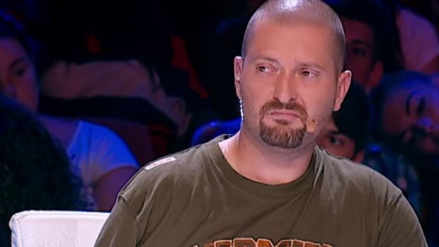 Cheloo, audiat la DIICOT. Cântăreţul va fi cercetat sub control judiciar pentru trafic de droguri