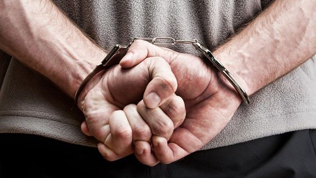 Doi israelieni suspectaţi de fraude cu medicamente de 20 de milioane de dolari, prinşi în Bucureşti
