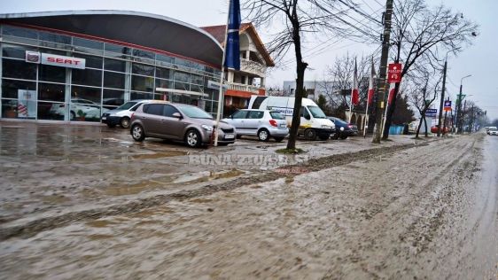 O infectie neagra ocupa Iaşiul. Oamenii sunt nevoiti sa-si arda hainele