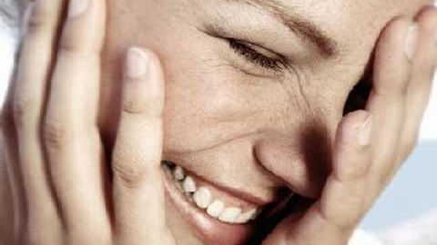 Râsul îngrașă cu adevărat? Află adevărul și care e explicația