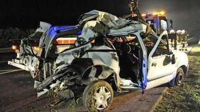 Doi români, morți într-un accident auto în Germania