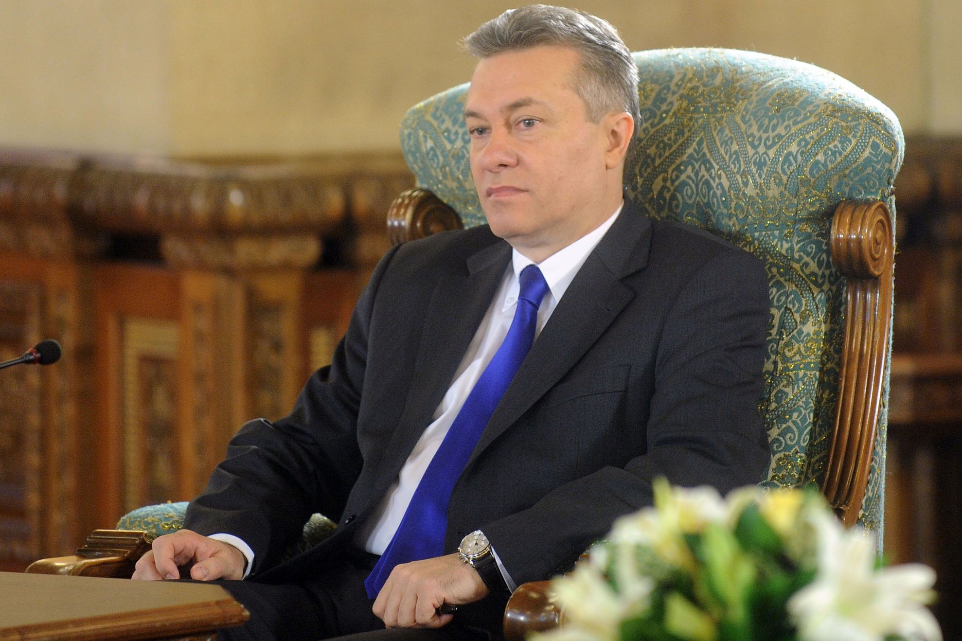 Şeful CANCELARIEI PREZIDENŢIALE, eliberat din funcţie de Băsescu 