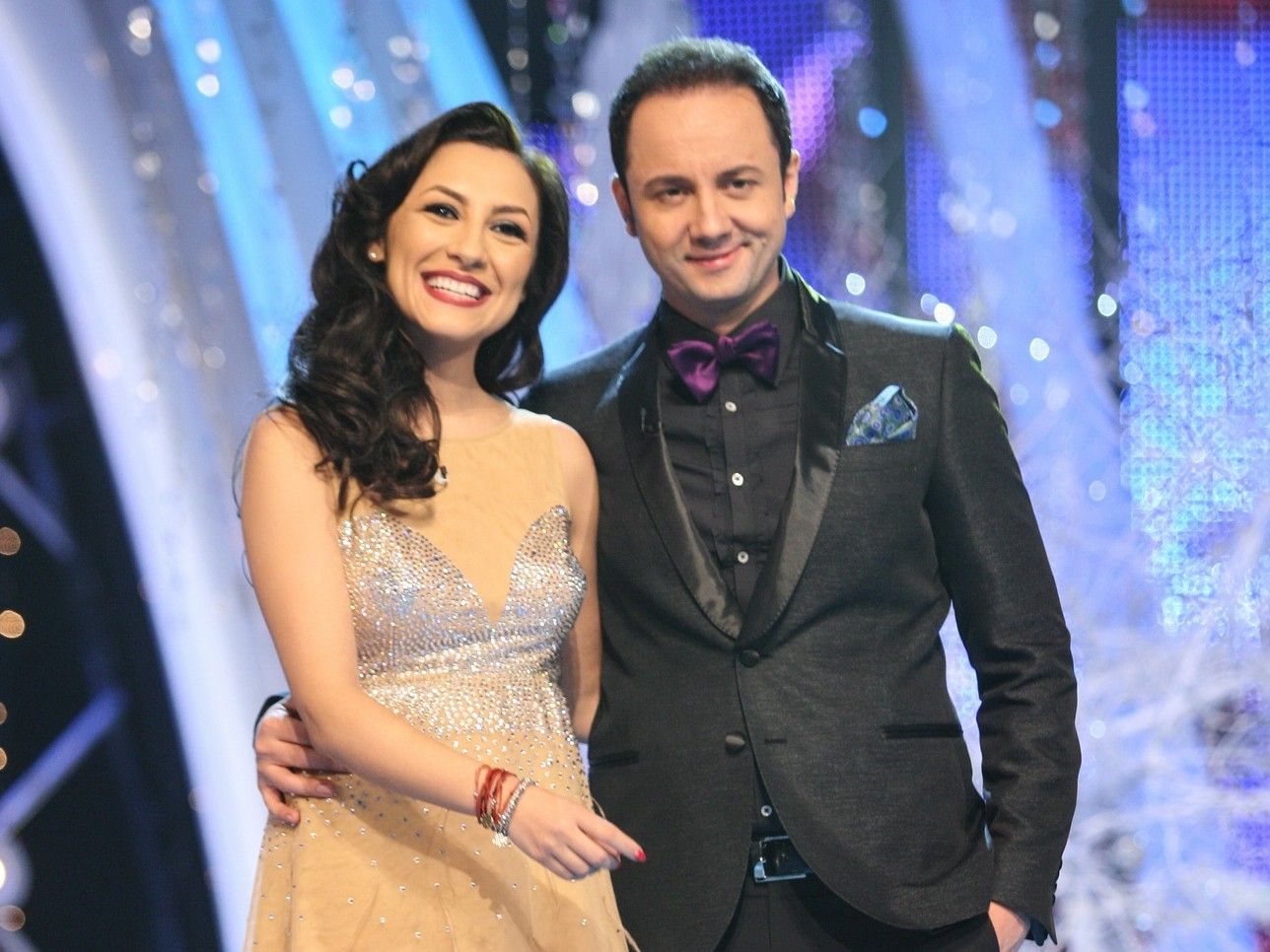 Cel mai bogat cuplu din showbiz-ul românesc. Cât câștigă Andra si Maruță împreună?   