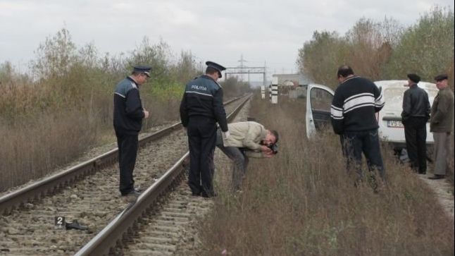 A murit sub roțile trenului