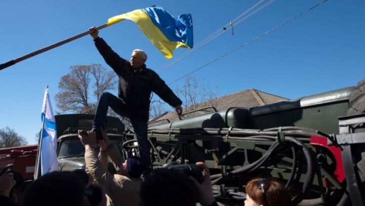 RUSIA AVERTIZEAZĂ UCRAINA că recursul la forţă în est riscă să antreneze un război civil