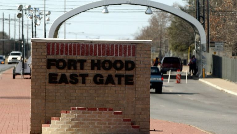 RECORD trist: autorul masacrului de la Fort Hood a tras cel puţin 35 de gloanţe în opt minute