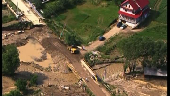 Cadre militare ale ISU, detaşate în teren în zonele cu risc de inundaţii din Prahova şi Ialomiţa