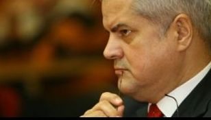 Avocati platiti regeste ca sa-si bage clientii in puscarie 