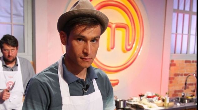 Unul din cei mai POPULARI concurenţi MASTERCHEF România revine în TELEVIZIUNE