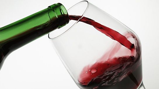 Ce sunt sulfiţii şi ce caută în sticla de vin?