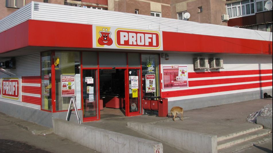 Lanţul PROFI deschide 3 noi magazine. VEZI UNDE FACE ANGAJĂRI