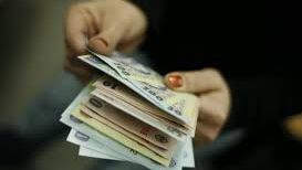 SALARIILE au crescut cu 15 lei