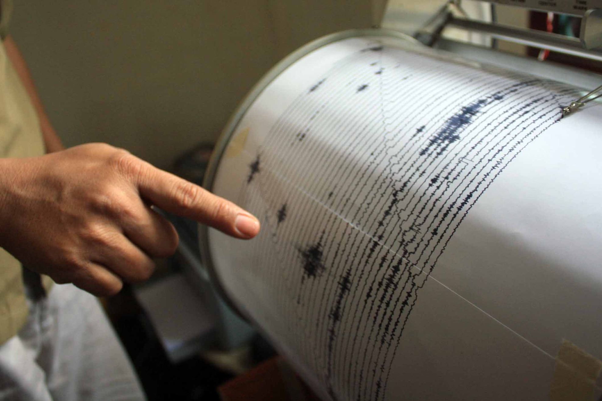 AVERTISMENTUL SEISMOLOGILOR români: "Aşteptăm un seism puternic"
