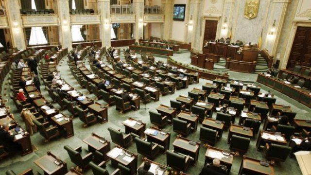 Şedinţa de plen a Senatului, sistată din lipsă de cvorum