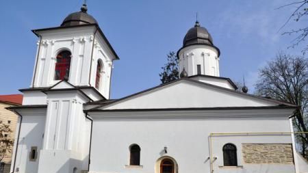 Cea mai veche biserică armenească din Europa se află în România 